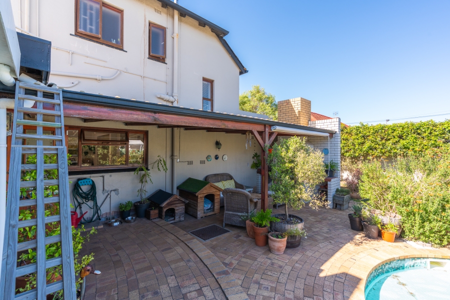 3 Bedroom Property for Sale in Pinelands Western Cape